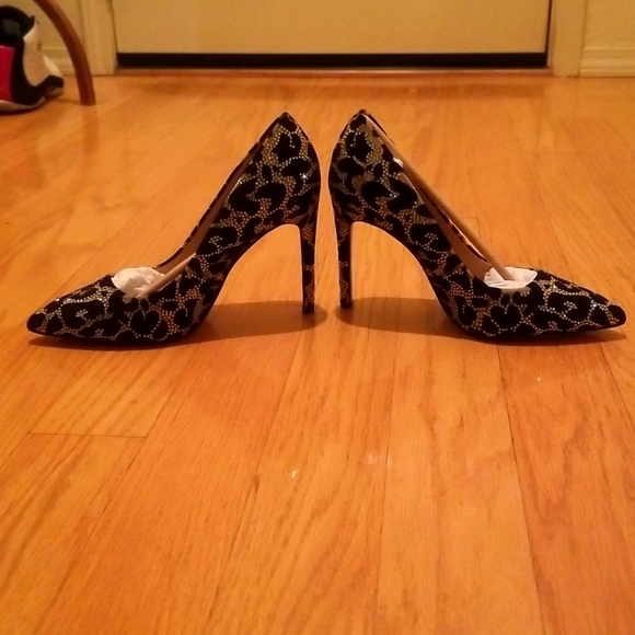 Gianni Bini Shoes Women 85 Dress Shoes Poshmark